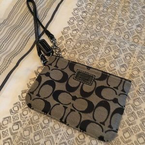 Coach Signature Black Wristlet